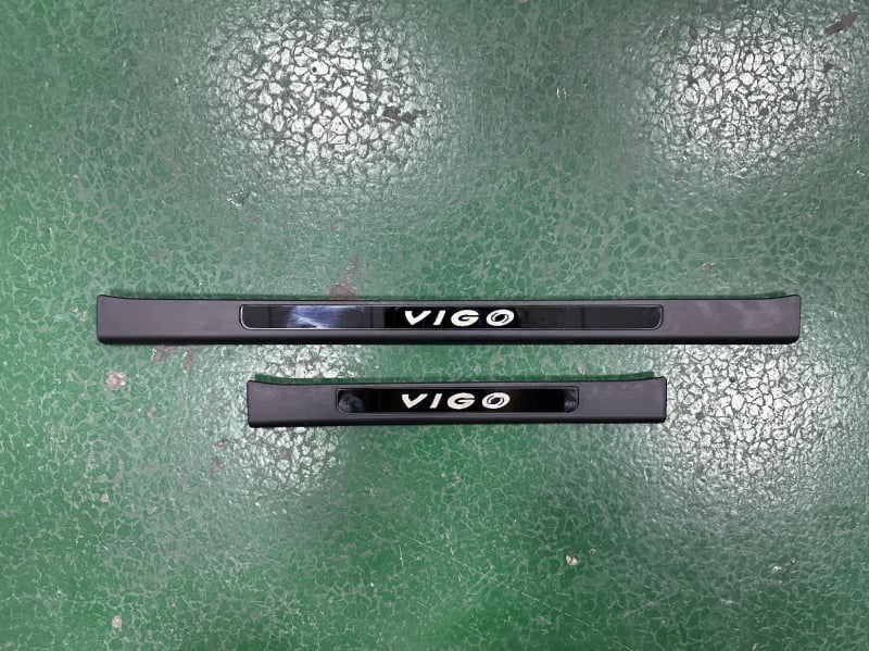 Ford Ranger 2012-2023 i Everest 2015-2023 Komplet prag pedala