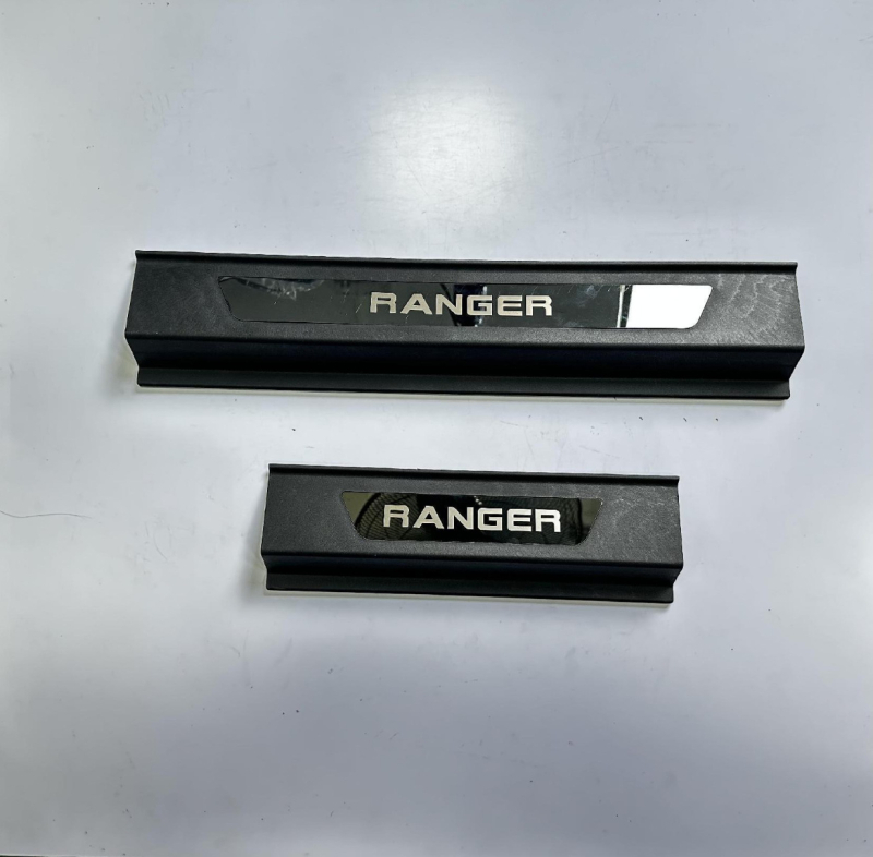 Ford Ranger 2012-2023 i Everest 2015-2023 Komplet prag pedala