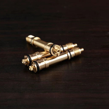 Комплект за регулиране на газовия блок на запалка – регулиращ пръчка, регулиращ порт и специален механизъм на движение