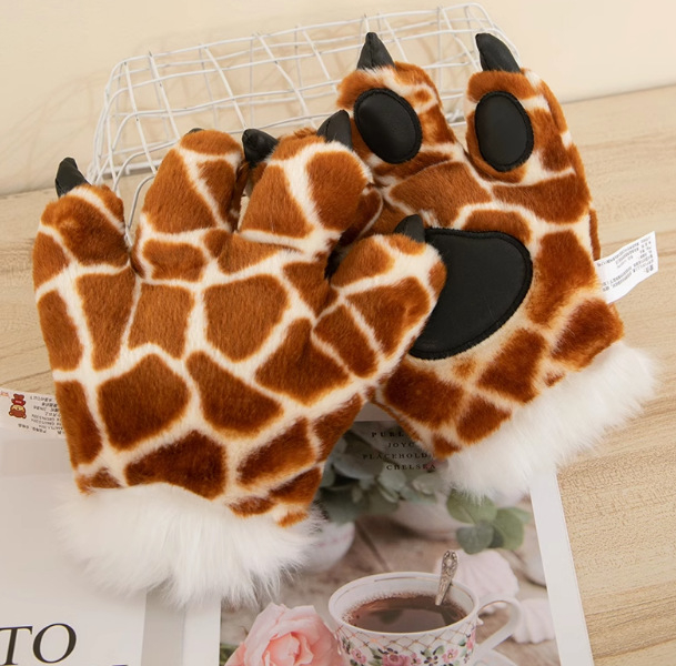 Plüss Tigris Farokkal és Mancsokkal — rekvizit színpadi előadásokhoz; PP gyapot töltés, 15–35 éveseknek