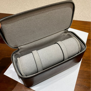 Κουτί ρολογιών από δέρμα μόσχου, ευρωπαϊκό-αμερικανικό ρετρό υψηλής ποιότητας, 3 τεμάχια σετ, χειροποίητο πραγματικό δέρμα αποθήκευσης • Αριθμός κουτιού: 1 • Εκτύπωση λογότυπου: Διαθέσιμη • Προσαρμογή: Ναι • Άνοιξη 2025