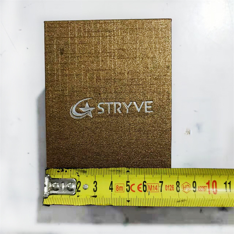 STRYVE kutija za sat s magnetskim flip poklopom, kvadratna kutija, tiskani logotip, licencirana privatna marka