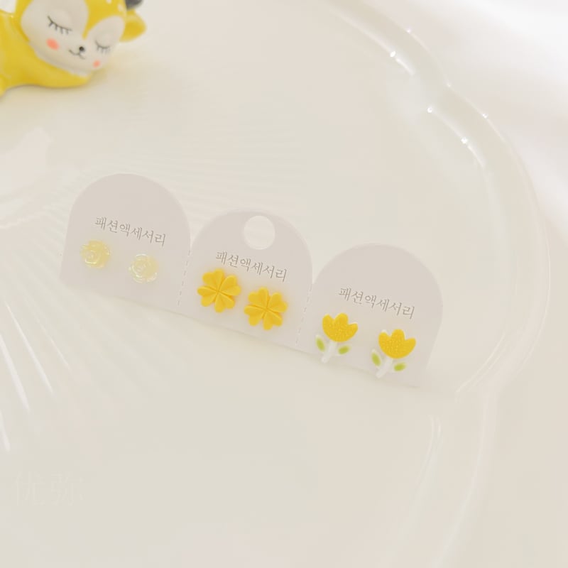 Keramičke naušnice - ručno izrađene, brend Yumi, oblici srce, cvijet, kaplja, za žene