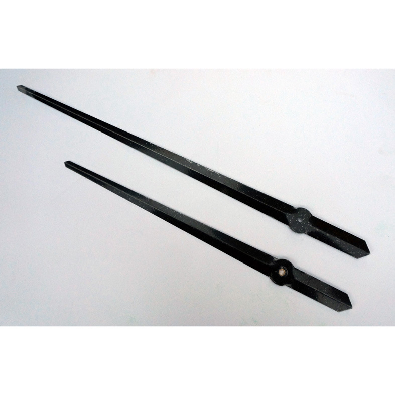 Стенен часовник с кварцов механизъм, метален корпус, модерен стил