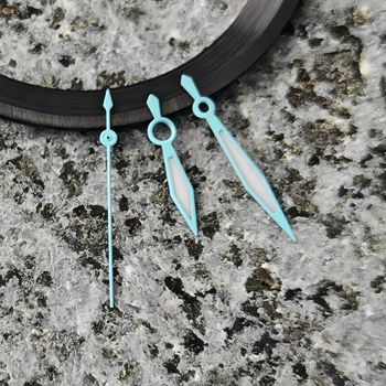 Set de ace pentru ceas compatibil NH35 — luminoase, vârfuri triunghiulare și indicatoare în formă de sabie, trei ace