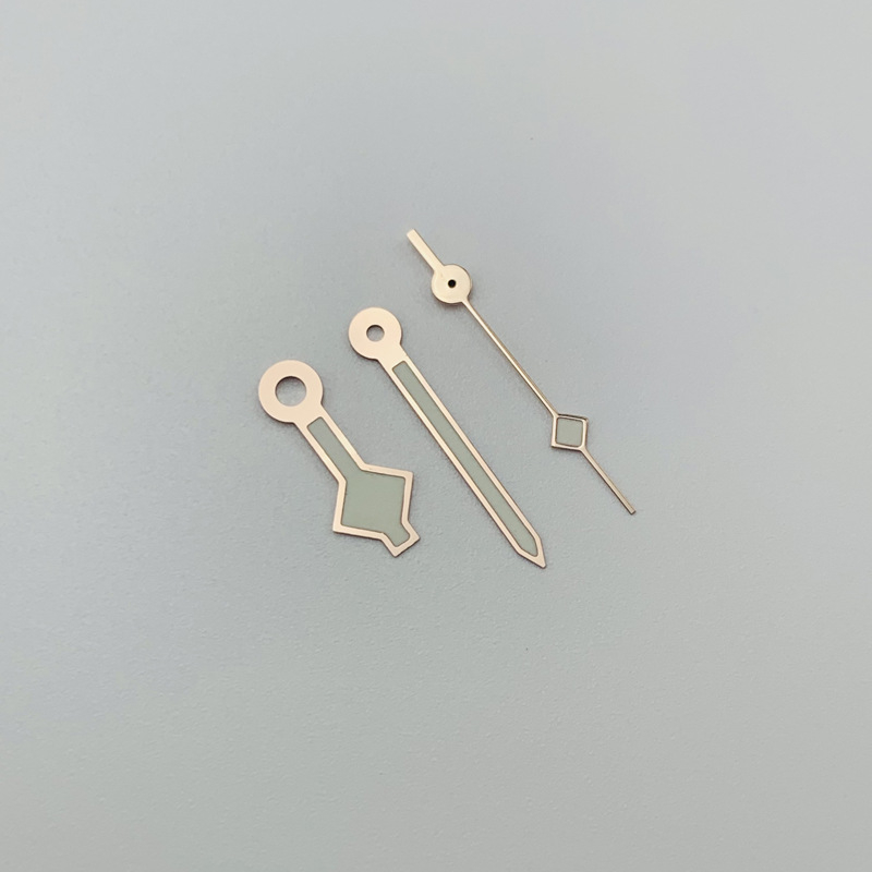 Set de ace pentru ceas cu design de fulă de zăpadă – Luminate, pentru ora, minut și secundă, compatibile cu NH35/NH36, 7S26/7S36, 4R35/4R36 – Toamnă 2024