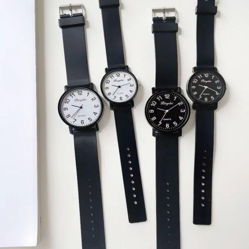 Tichý hodinky pre skúšky úradníkov, gumový remienok, kvarcový pohon, ciferník 36 mm, vodotesnosť 30 m, svetový čas