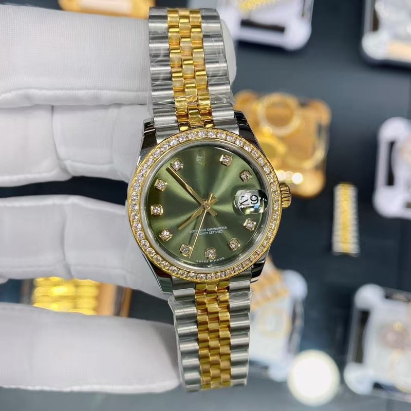 Férfi mechanikus karóra, japán kaliber 2813, zafír kristály, rozsdamentes acél szíj, vízálló