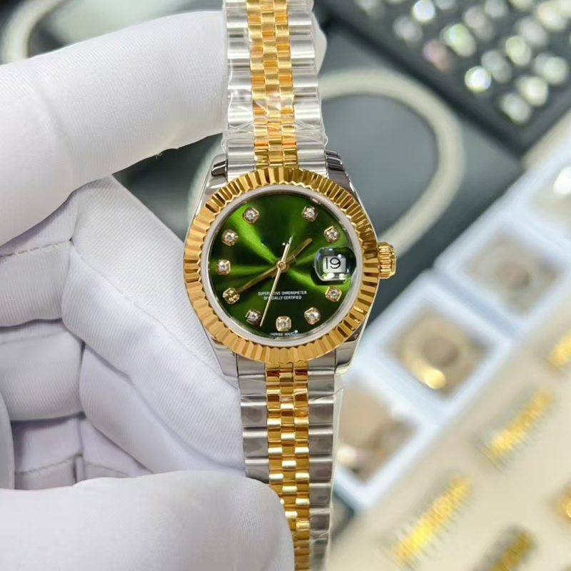 Férfi mechanikus karóra, japán kaliber 2813, zafír kristály, rozsdamentes acél szíj, vízálló