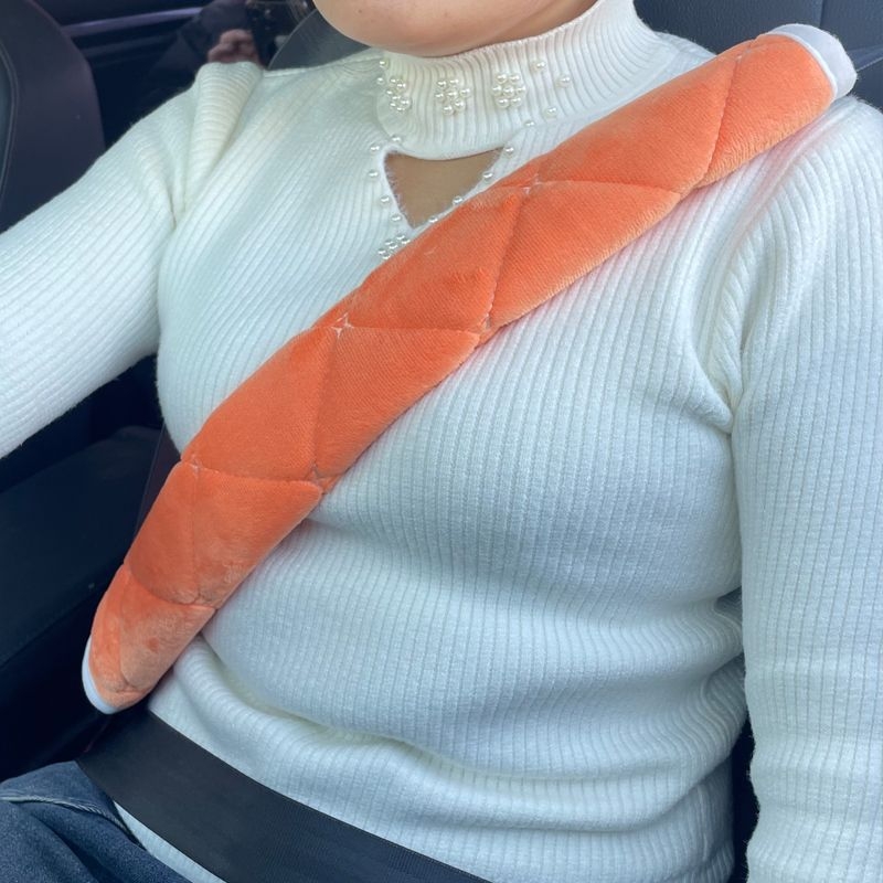 Perne moi pentru centura de siguranță auto din pluș, cu protecție anti-derapare și umplutură îngroșată