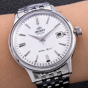 Férfi mechanikus karóra naptár funkcióval, japán Miyota Citizen mozgás, rozsdamentes acél tok és szíj, 50 m vízállóság