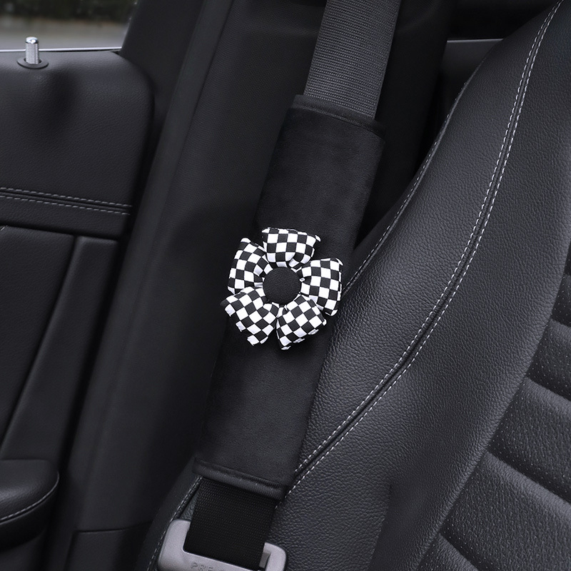 Protector de umăr pentru centura auto, design camelia, husă groasă (Brand: Fragrant; Material: Plush; Tip: Practic)