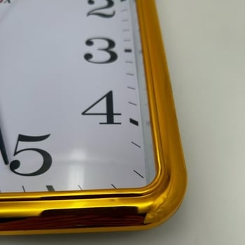 Ceas de perete pătrat, stil minimalist, mișcare jump-second, alimentare baterie, Mulberry 5168, carcasă din plastic cu fațadă din sticlă, afișaj analog cu ace și cifre, pentru living