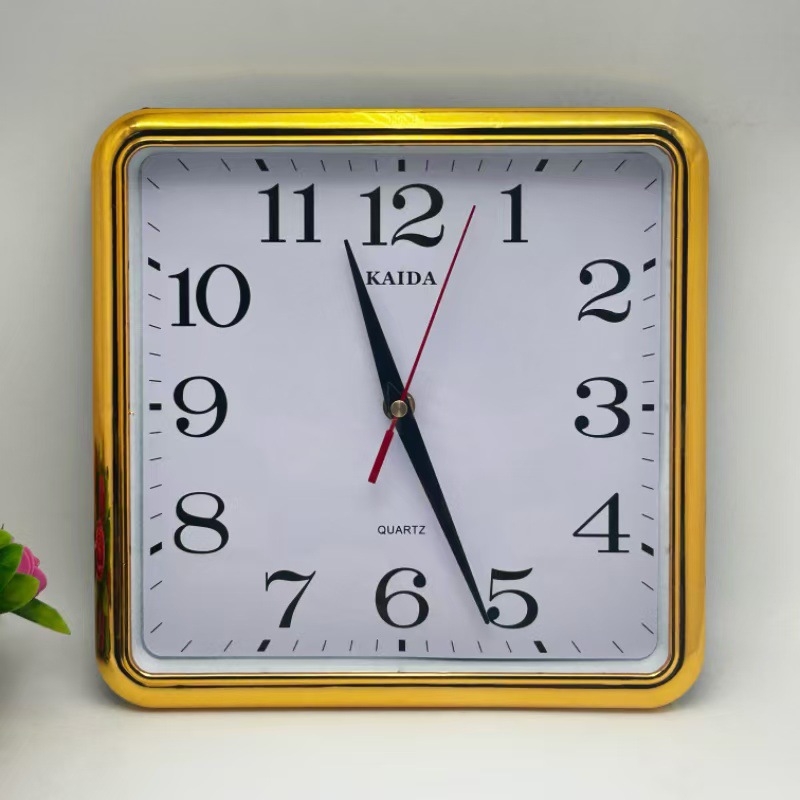 Ceas de perete pătrat, stil minimalist, mișcare jump-second, alimentare baterie, Mulberry 5168, carcasă din plastic cu fațadă din sticlă, afișaj analog cu ace și cifre, pentru living