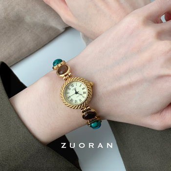 Ceas de damă Quartz, Mișcare GEDI, Model AG259R27, Carcasă metalică, Rezistență la apă 30M, Stil medieval, Design cu piatră