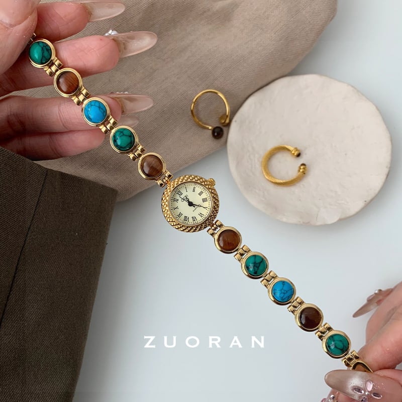 Ceas de damă Quartz, Mișcare GEDI, Model AG259R27, Carcasă metalică, Rezistență la apă 30M, Stil medieval, Design cu piatră