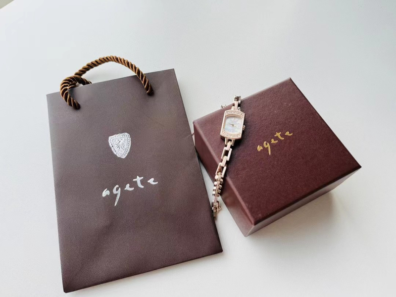 Ceas feminin cu cuarț, carcasă și brățară din oțel inoxidabilă, cadran dreptunghiular, rezistență la apă 30 m, MiYOTA quartz movement