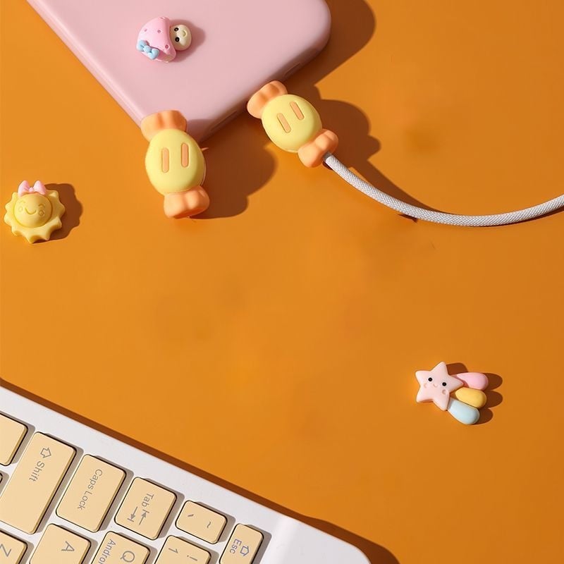 Laadimiskaabli kaitsekile – silikoonist universaalne kaitse, hoiab ära murdumise, pehme kummist disain