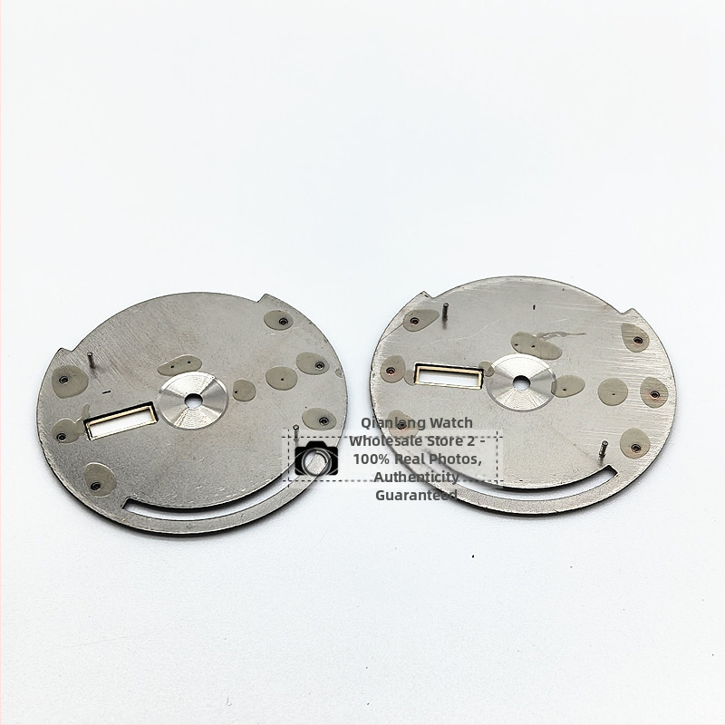 Pulksteņa cipats Double Lion 46941/46943 ar mehānisku kustību; Iepakojums: 11 gb.; Zīmols: 11; Izlaidums: pavasaris 2025