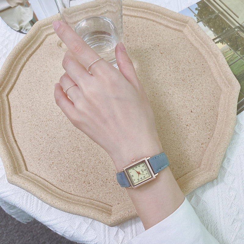 Ceas de damă cu cadran pătrat retro, mișcare cuarț, afișaj analogic, curea PU, carcasă din aliaj