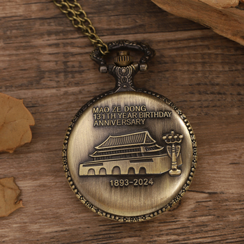 Kabatas pulkstenis ar nolokāmo vāciņu, antīks stilā, kvarca mehānisms, sakausējuma korpuss, rādītāji un cipari, pielāgošana pieejama.