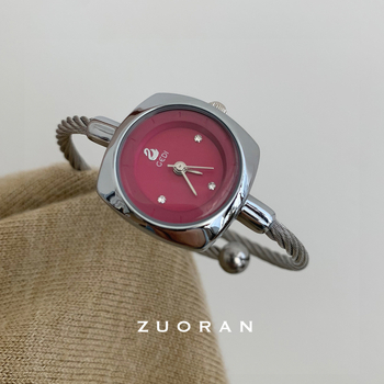 Gödel női kvarc karóra karkötővel – GEDI mechanizmus, mutatós kijelző, kerek számlap, ötvözetből készült tokozás, 30M vízállóság