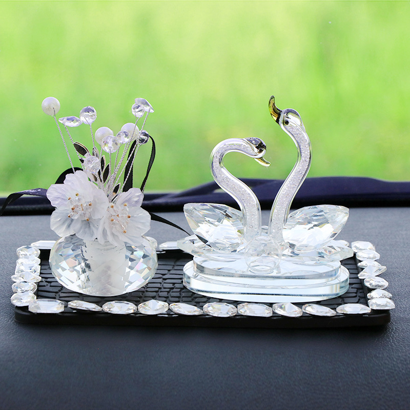Decorațiune auto - Lebădă cu cristal de iubire, rășină, stil tradițional chinezesc, suport parfum, parfum revigorant