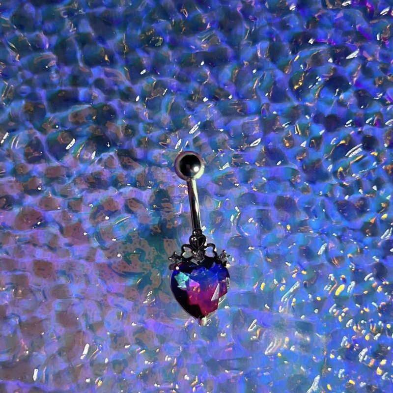 Nerđajući čelični nakit za pupak — ručna izrada, proljeće 2025