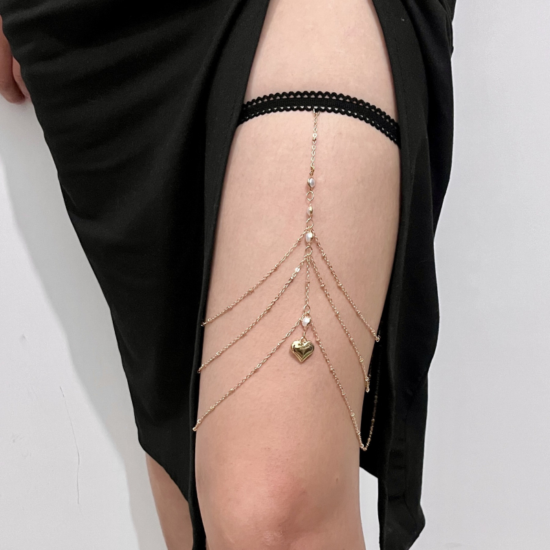 Ženski anklet od legure, srcolik dizajn, bez kamenčića