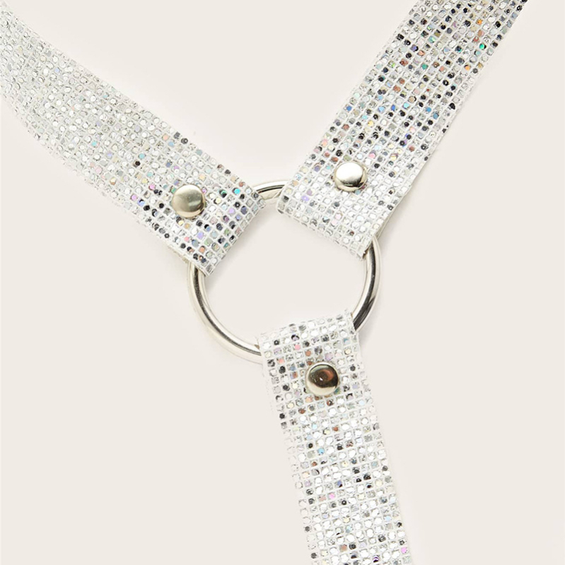 Гръден синджир с пискюли и сърцевидна форма, кожен материал, женски стил