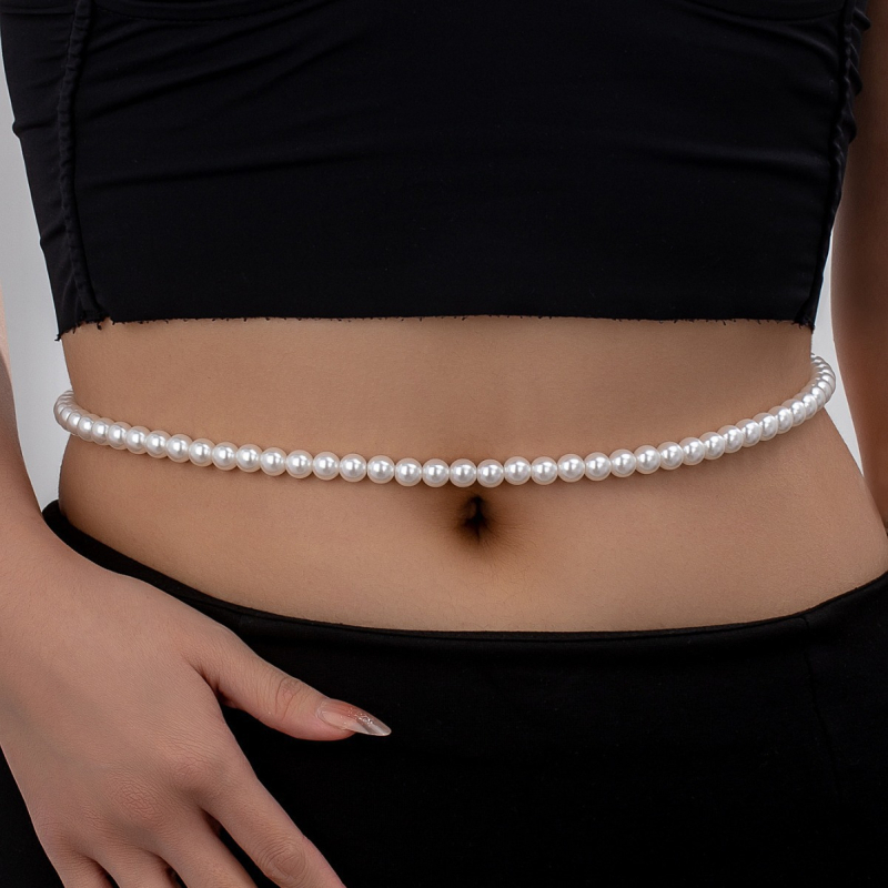 Struk lanac s perlama — minimalistički dizajn, plastični materijal, jedinstveni krug, za žene