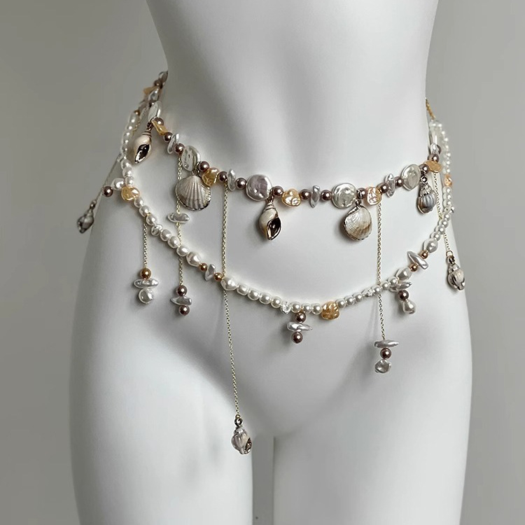 Lanț de talie dublu strat cu ciucuri, perle Baroque, detalii din scoică; materiale mixte; lungime 105 cm; vară, stil lejer, personalizare disponibilă