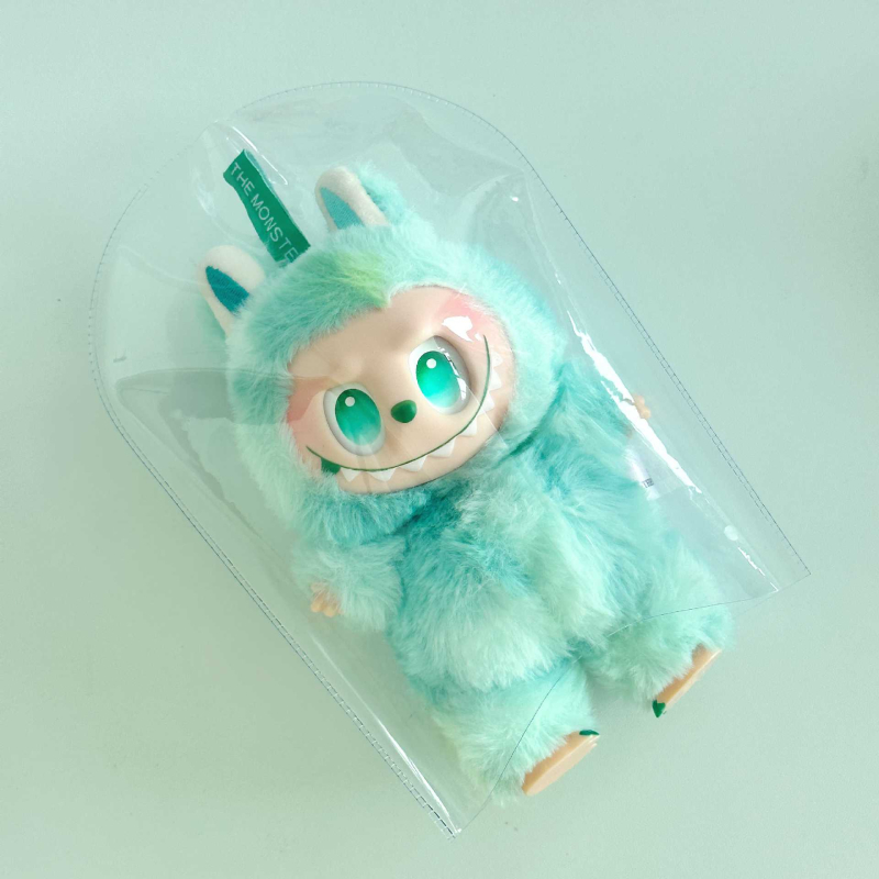 Geantă de depozitare suspendată – formă cub, husă PVC protecție la praf pentru păpușă pluș și pandantiv