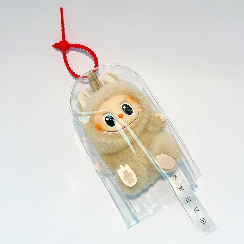 Geantă de depozitare suspendată – formă cub, husă PVC protecție la praf pentru păpușă pluș și pandantiv