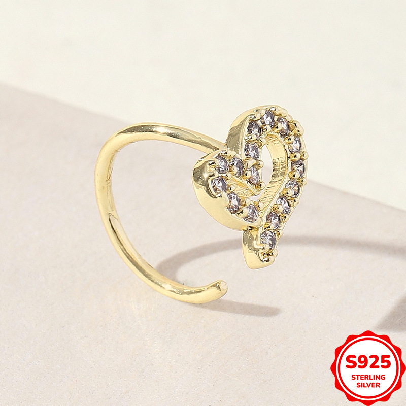 Bh11 Piersing urechi inimă cu zirconiu S925 | Argint 925 | Electroplatare | Formă inimă