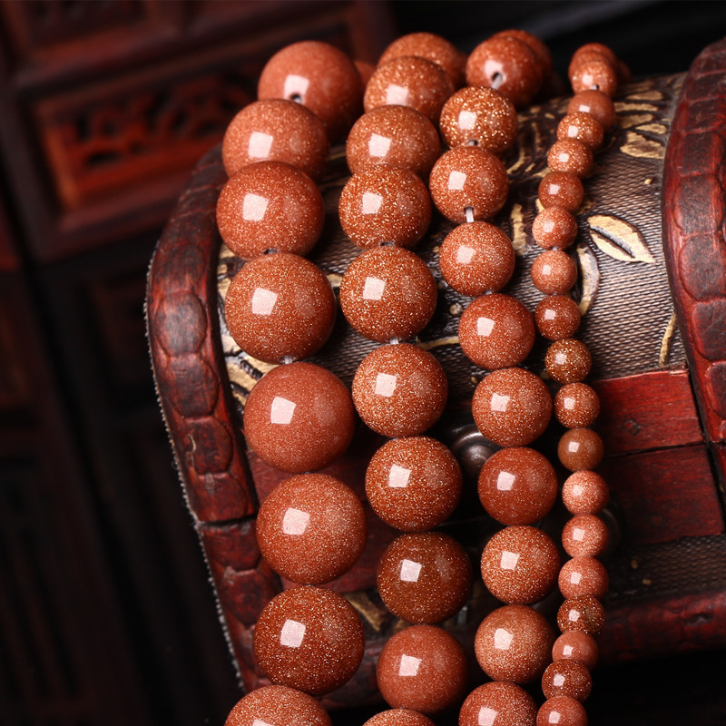 Mărgele cu găuri din piatră nisipoasă aurie — ediția de iarnă 2021