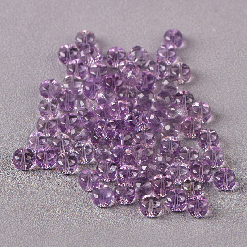 Kristály szabad gyöngyök, ametiszt kristály, barokk stílusú, kör gyöngyök, géppel feldolgozott