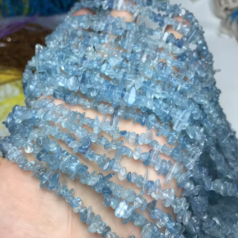 Mărgele de cristal pentru brățară și colier – Material: cristal; Tip cristal: transparent; Lansare: primăvara 2025