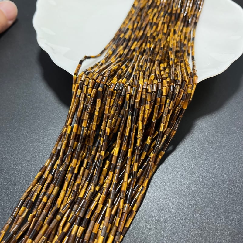 Tigrisz szem kő gyöngyök, barokk stílus, cső gyöngyök, Totem minta, polírozott