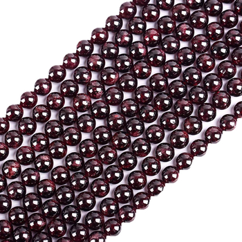Granatne perle – ručno polirane – plemeniti uzorak – moderan gradski stil