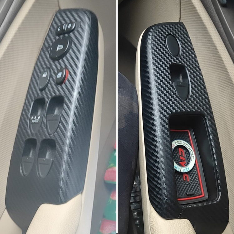 Sisemine kleebis süsinikkiust välimusega Civic 2006-2011 (8. põlvkond) keskne konsool – materjal: paber