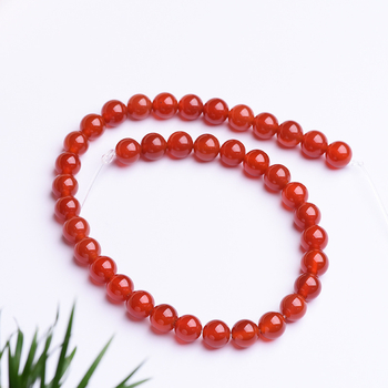 Vörös achát szórt gyöngyök – csiszolás és polírozás, eredeti dizájn, nemes mintázat