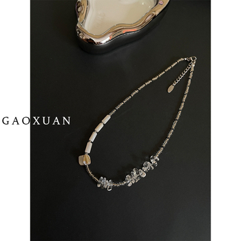 Kristályos nyaklánc természetes kő medállal, kézzel készített lánccal, geometriai dizájn