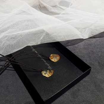 Colier cu citrin — piatră naturală citrin, lucrat manual, design original, Current brand (Material: Alte; Tratare: Manual; An/Sezonă: Vara 2024; Stil: Design original)