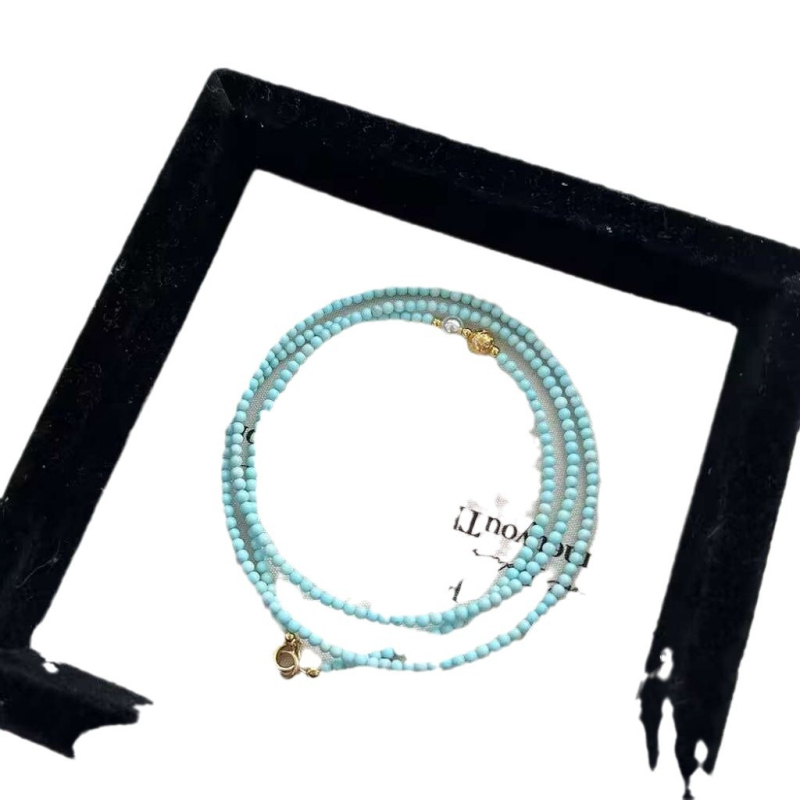 Geometriai alakú medálos nyaklánc mesterséges kristály medállal, szabályos lánccal, ősi módszerrel készült, nőknek