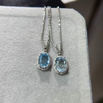 Akvamarin medálos nyaklánc 925-ös ezüstből, minimalist stílus