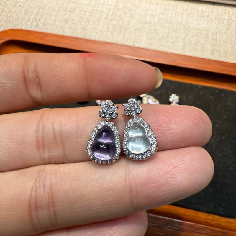 Nyaklánc kristályos ametiszt kövekkel, forma: Egyéb, feldolgozási technika: Seiko, márka Pantai (Anyag: Kristály; Kristály típus: Ametiszt; Forma: Egyéb; Feldolgozási technika: Seiko; Márka: Pantai)