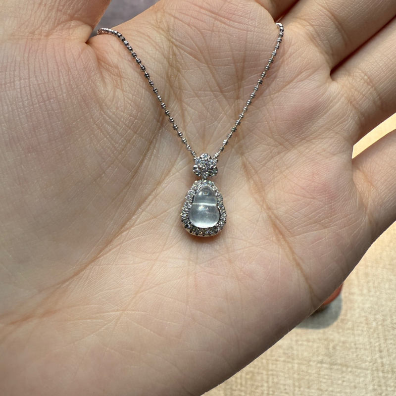 Nyaklánc kristályos ametiszt kövekkel, forma: Egyéb, feldolgozási technika: Seiko, márka Pantai (Anyag: Kristály; Kristály típus: Ametiszt; Forma: Egyéb; Feldolgozási technika: Seiko; Márka: Pantai)