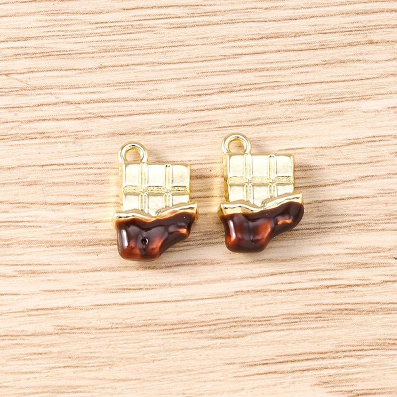 DIY ékszerkészítés kiegészítők – cinkötvözet – olajcseppentéses felület – minta: torta – 2025 nyári debütálás