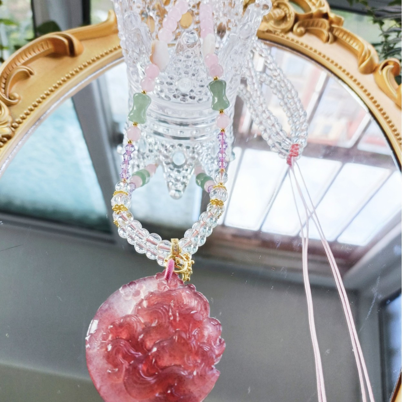 Kilencfarkú róka medálos nyaklánc, polírozott, állatövi forma, természet stílus, friss és édes, 2025 tavasz